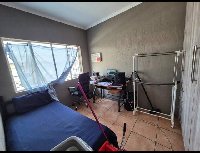 2 BEDROOM SIMPLEX FOR SALE IN VERWOERDPARK